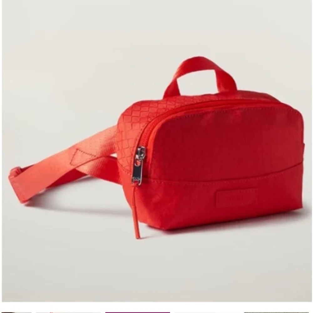 Athleta Orange Excursion Mini Belt bag New